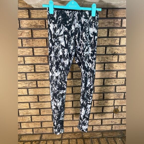 Nike abstract print leggings‎ - Picture 1 of 8